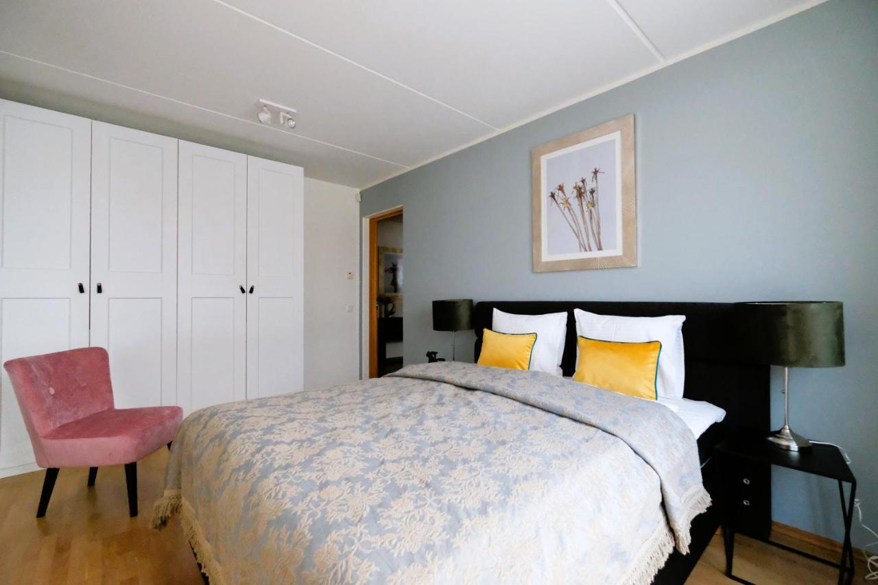 Tallinn City Apartments Roosikrantsi Екстер'єр фото