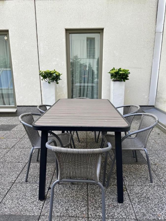 Tallinn City Apartments Roosikrantsi Екстер'єр фото