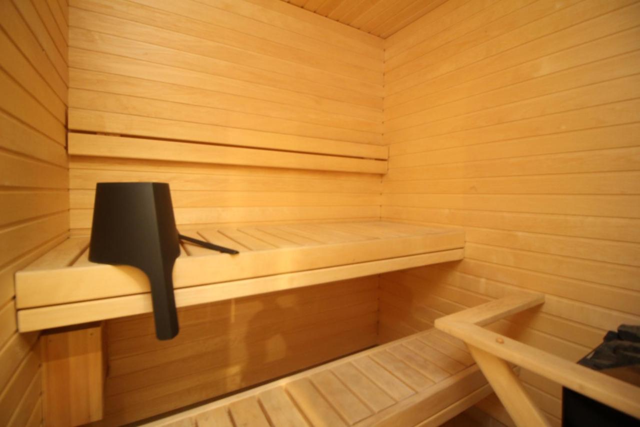 Tallinn City Apartments Roosikrantsi Екстер'єр фото